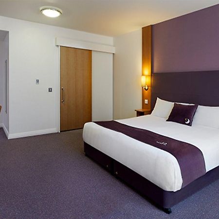Premier Inn Cambridge Girton  Exteriör bild