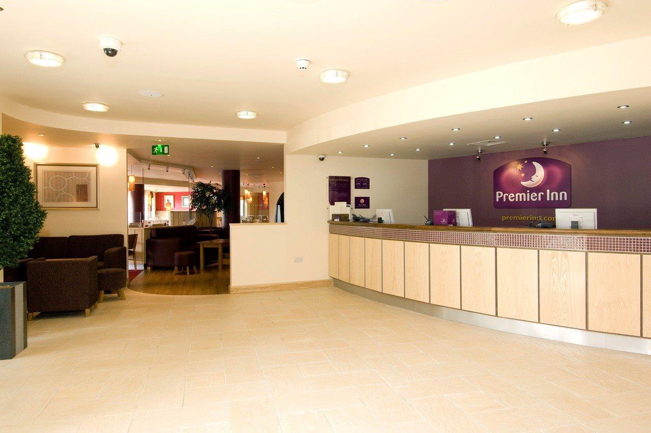 Premier Inn Cambridge Girton  Exteriör bild
