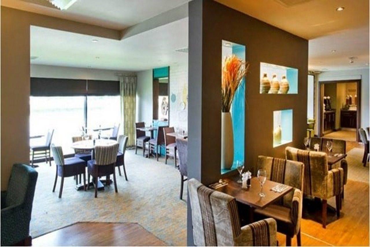 Premier Inn Cambridge Girton  Exteriör bild