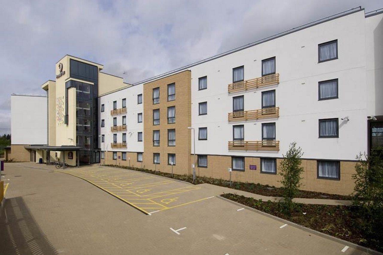 Premier Inn Cambridge Girton  Exteriör bild